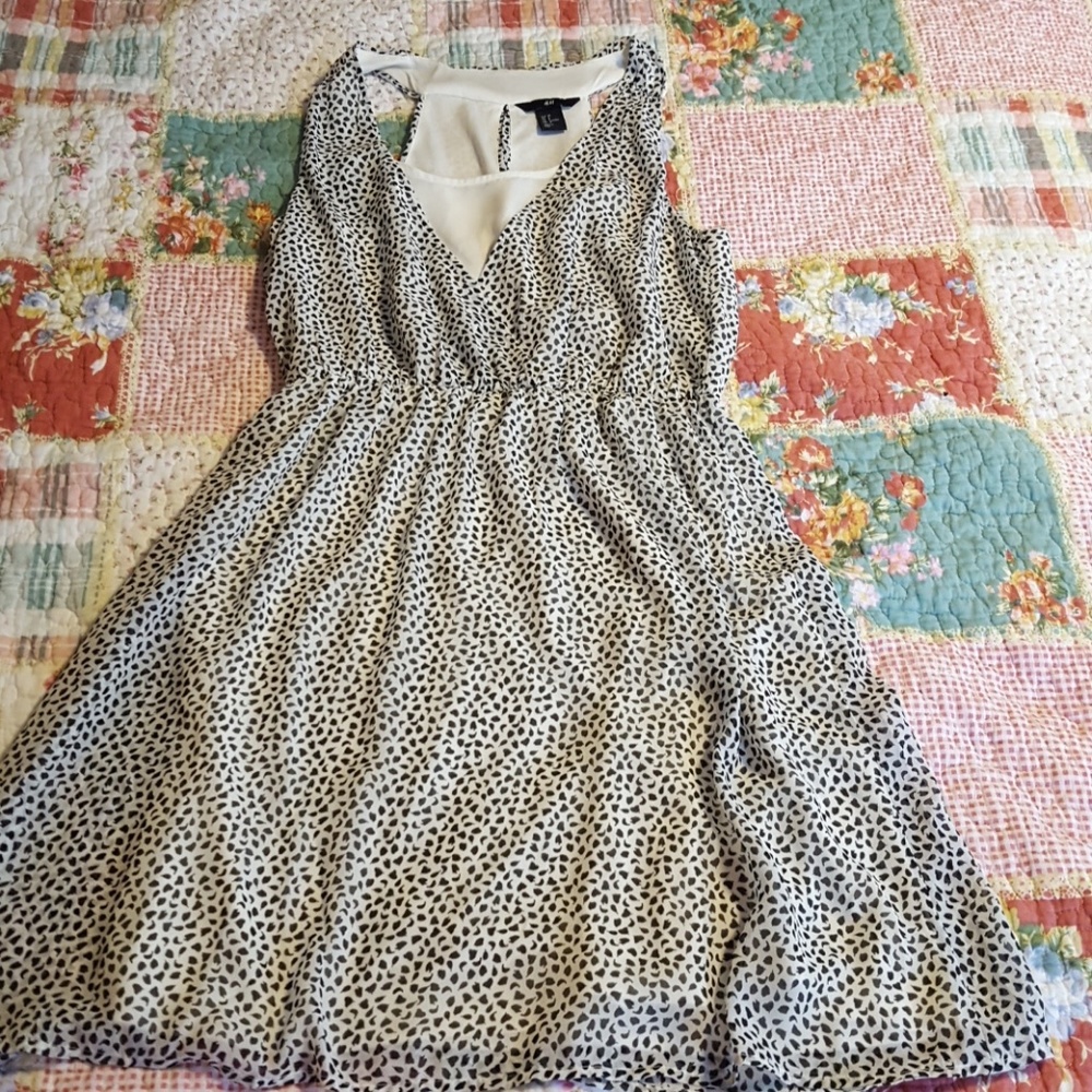 H&M sleeveless dress